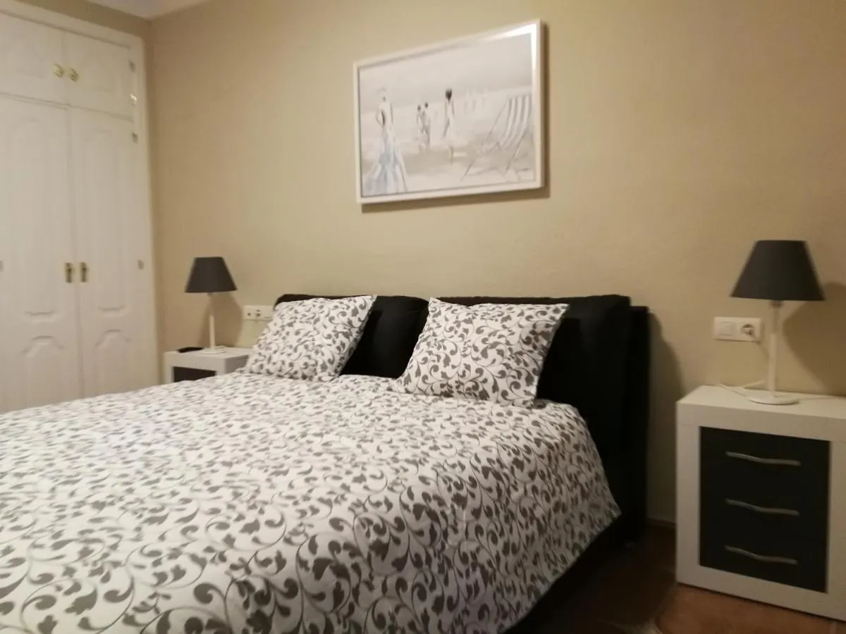 شقة Apartamento En فوينخيرولا إسبانيا